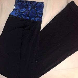 Lululemon navy yoga pants
